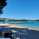 In Zaboric With Sea View, Balcony, Air Conditioning, Wifi 5177-2 Апартаменты *