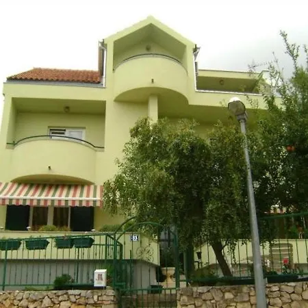 Apartment In Zaboric With Sea View, Balcony, Air Conditioning, Wifi 5177-2