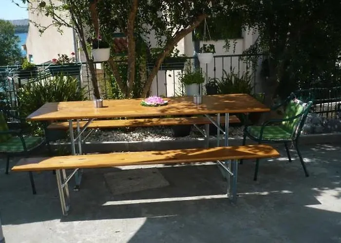 Apartamento In Zaboric With Sea View, Balcony, Air Conditioning, Wifi 5177-2 Šibenik