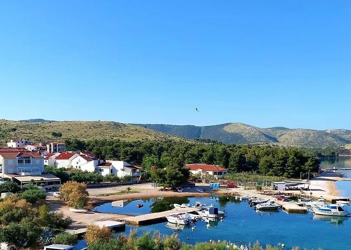 Apartamento In Zaboric With Sea View, Balcony, Air Conditioning, Wifi 5177-2 Šibenik